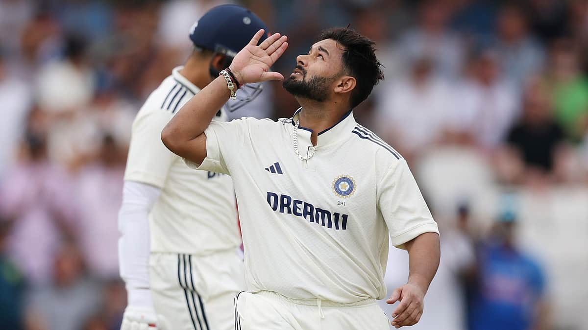 டெஸ்ட் போட்டிகளில் ரிஷப் பந்த் புதிய சாதனை!