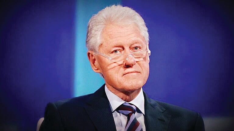 எப்படி இருக்கிறார் பில் கிளிண்டன்...