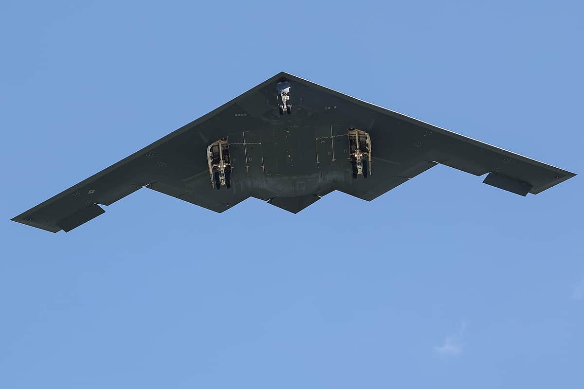 பி-2 விமானங்கள் இந்திய வான்வெளியைப் பயன்படுத்தி தாக்குதல் நடத்தியதா?