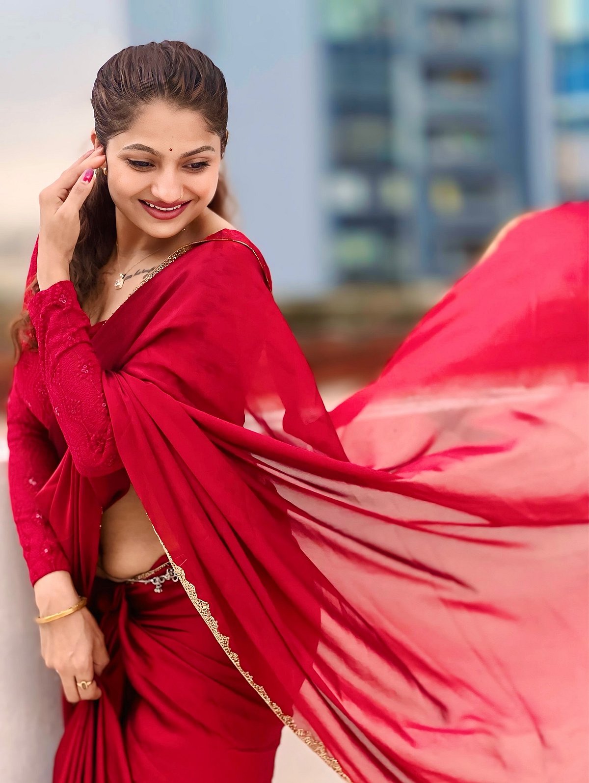 அன்பே வா... சனம் ஜோஷி