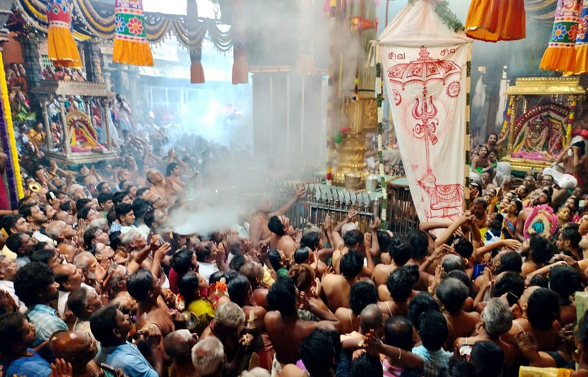 சிதம்பரம் நடராஜர் கோயில் ஆனித் திருமஞ்சன உத்சவ கொடியேற்றம்