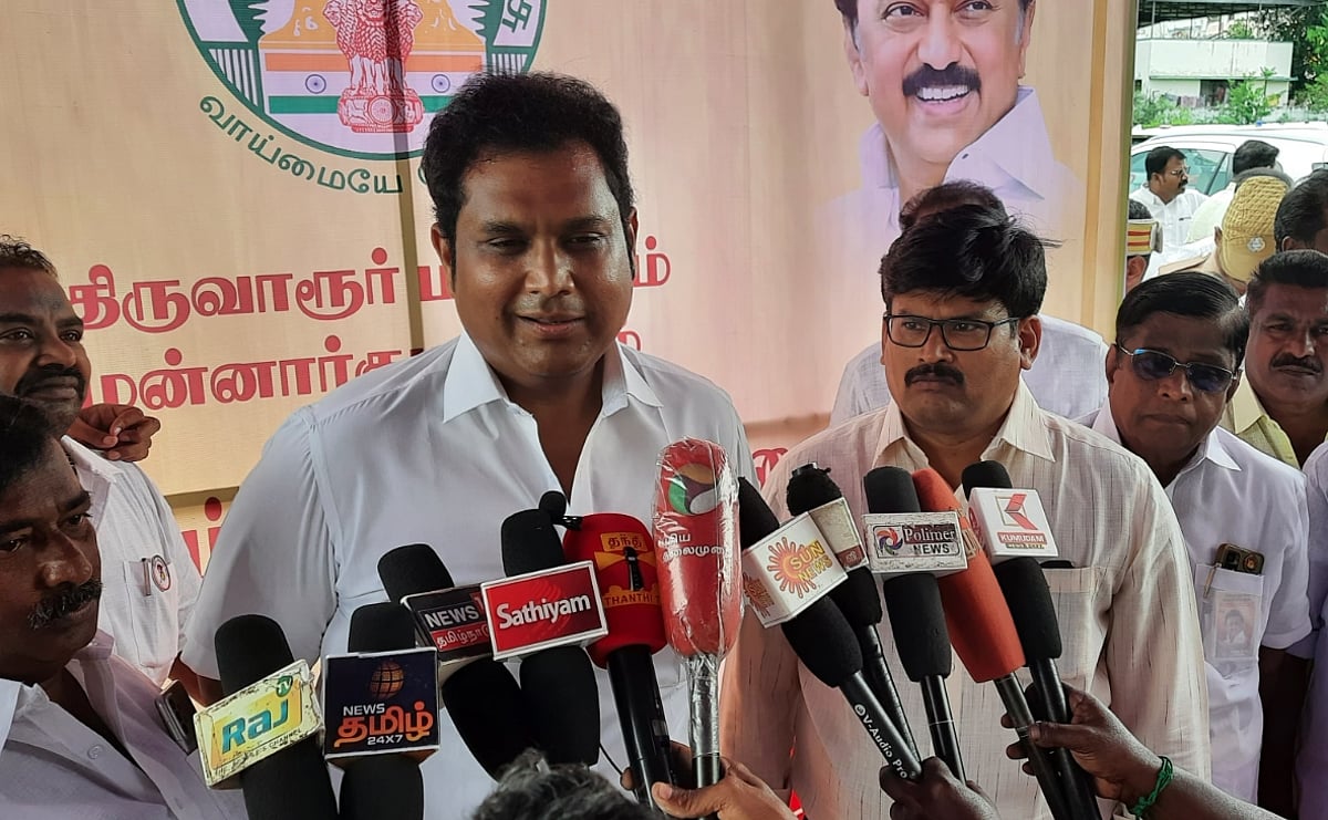 பெரியார், அண்ணா பற்றிய விமர்சனம்: அதிமுக முன்னாள் அமைச்சர்களுக்கு அமைச்சர் டி.ஆர்.பி.ராஜா கேள்வி
