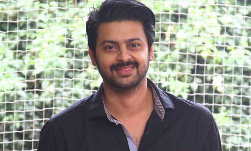 Actor Srikanth arrested in Drug abuse Case