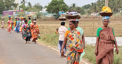 மகாத்மா காந்தி ஊரக வேலைவாய்ப்புத் திட்டத்தின் பெயர் மாற்றம்! வலுக்கும் எதிர்ப்பு!