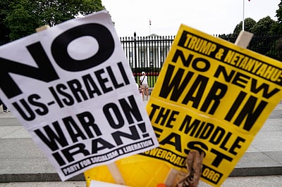 அரபு நாடுகளே அமெரிக்கா, இஸ்ரேலின் அடுத்த குறி: ஃபரூக் அப்துல்லா எச்சரிக்கை!