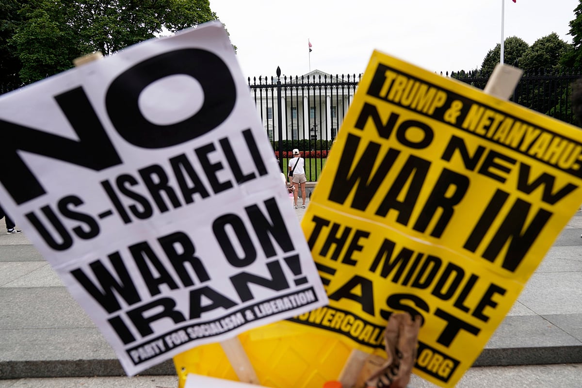 அரபு நாடுகளே அமெரிக்கா, இஸ்ரேலின் அடுத்த குறி: ஃபரூக் அப்துல்லா எச்சரிக்கை!