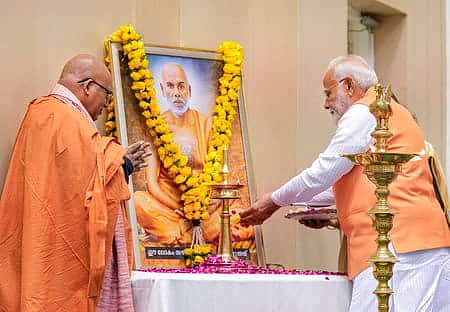 பயங்கரவாதிகள் எங்கும் பதுங்க முடியாது: பிரதமா் மோடி 