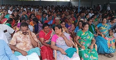 காங்கயத்தில் சாலை மறியலில் ஈடுபட்ட 150 விவசாயிகள் கைது!