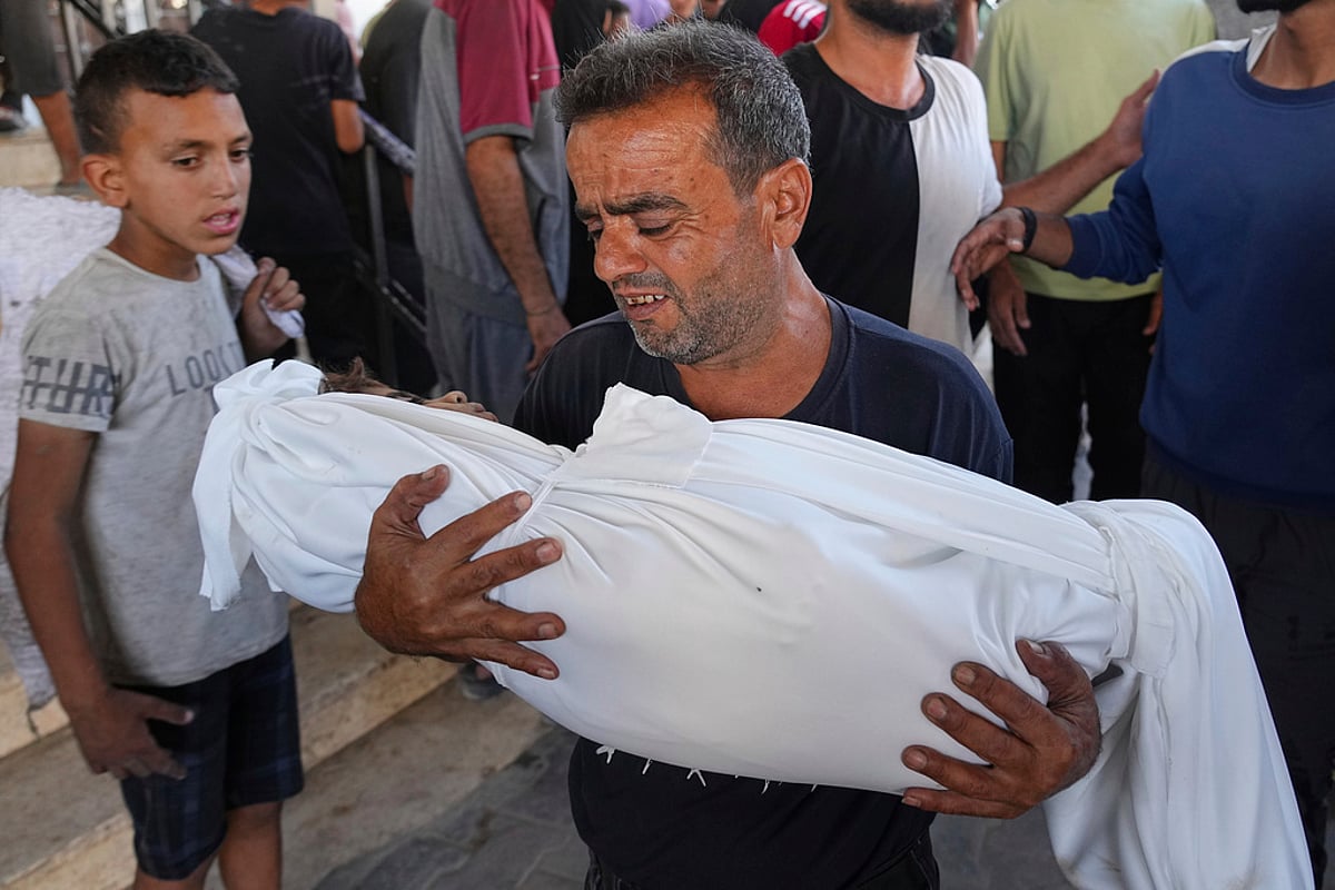 உணவுக்காகக் காத்திருந்த காஸா மக்கள் மீது இஸ்ரேல் தாக்குதல்! 25 பேர் பலி