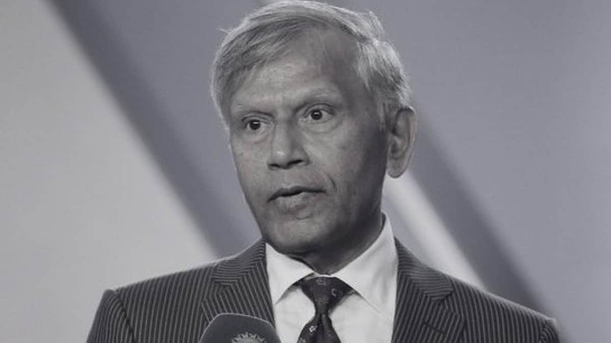 இந்திய முன்னாள் கிரிக்கெட் வீரர் திலீப் தோஷி காலமானார்!