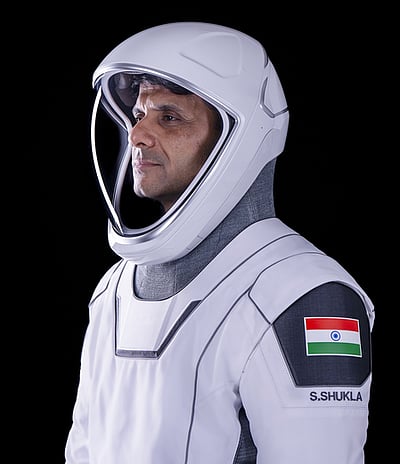 சுபான்ஷு சுக்லாவின் சொந்த ஊரில் கொண்டாட்டம்!