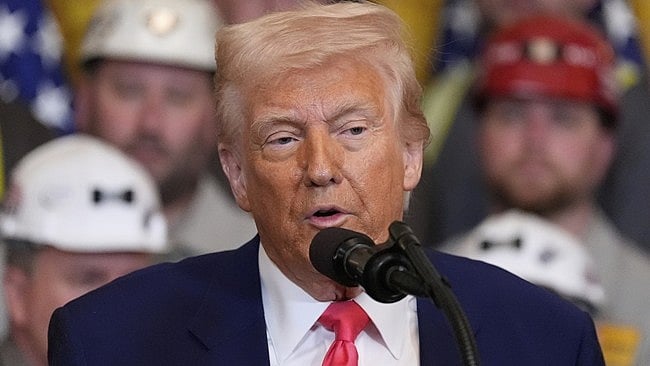 ஈரானில் ஆட்சி மாற்றத்தை விரும்பவில்லை! - மாற்றி பேசும் டிரம்ப்