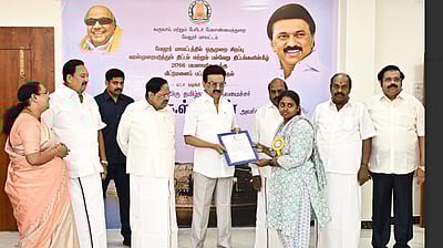 கூலித்தொழிலாளிக்கு உடனடி   பணி நியமன ஆணையை  வழங்கிய முதல்வர்! 