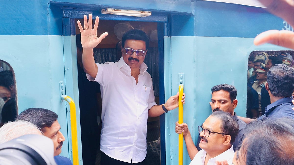 இந்திய ரயில்வே ஏழை, நடுத்தர மக்கள் வாழ்வில் ஓர் அங்கம்! - முதல்வர் ஸ்டாலின்  