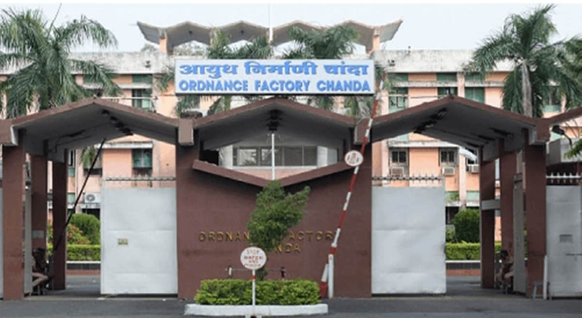 ராணுவ ஆயுத தொழிற்சாலையில் வேலை வேண்டுமா?: ஐடிஐ முடித்தவர்களுக்கு வாய்ப்பு!