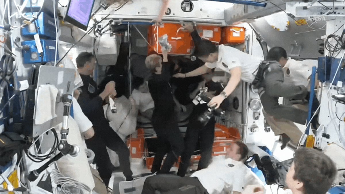 விண்வெளி மையத்தில் சுபான்ஷு சுக்லா! அவரின் முதல் உரை என்ன தெரியுமா?