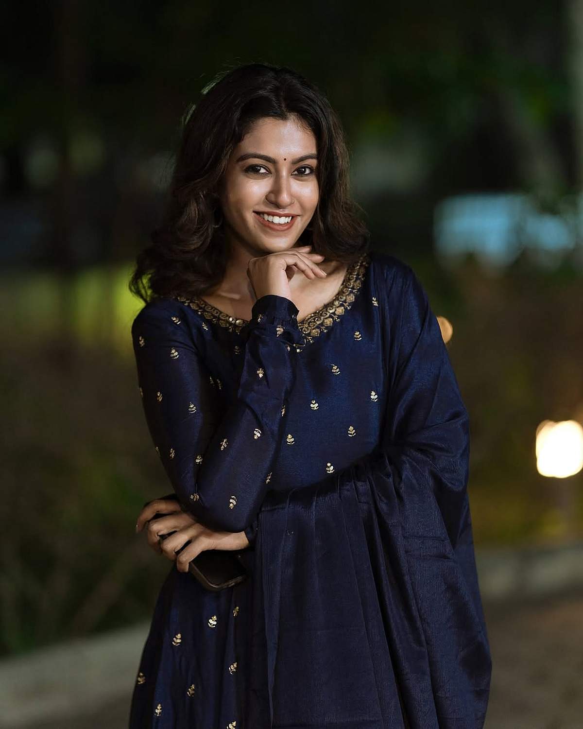 பொன்மகள் வந்தாள்... ரோஷ்னி ஹரிப்ரியன்!