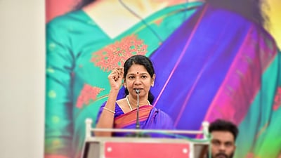 வட இந்தியாவில் தமிழ் கற்கட்டும்! - கனிமொழி எம்.பி.