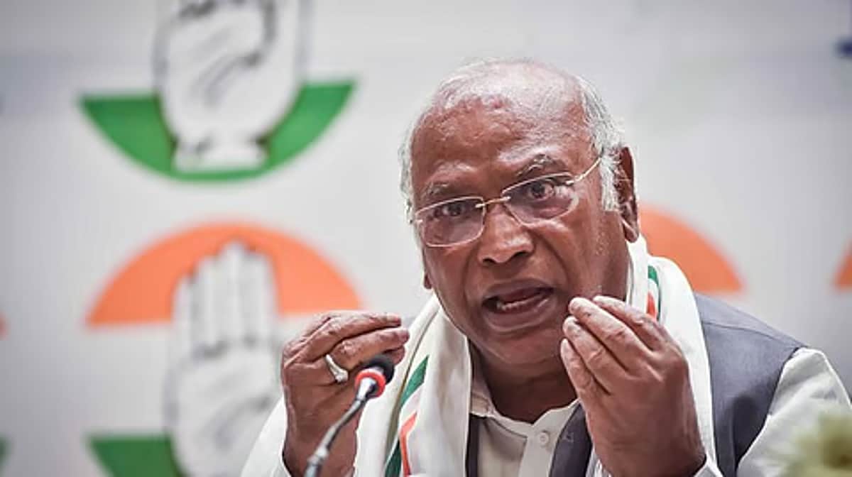 கர்நாடக முதல்வர் மாற்றமா? விமர்சனத்துக்கு உள்ளான கார்கே பதில்!