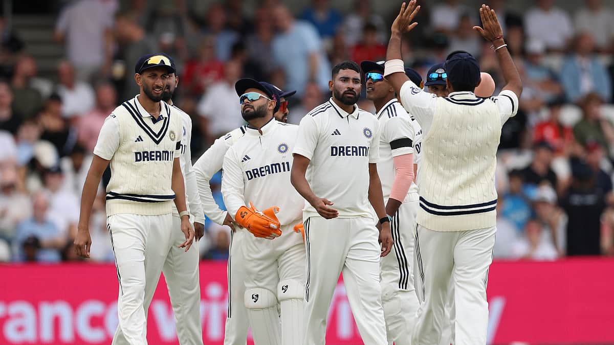 இந்திய அணியிடம் வித்தியாசமான பந்துவீச்சு வரிசை இல்லை: முன்னாள் ஆஸி. வீரர்