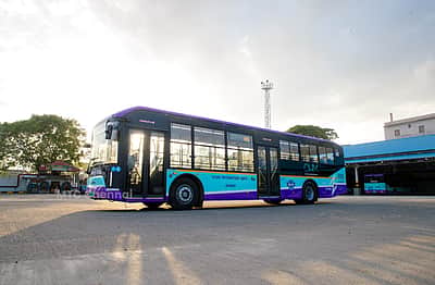 3-ஆம் கட்டமாக செப். முதல்
பூந்தமல்லி பணிமனையில் இருந்து 125 மின்சாரப் பேருந்துகள் இயக்கம்