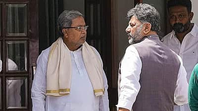 கட்சித் தலைமை சொல்வதை பின்பற்றுவோம்: கூட்டாக அறிவித்த சித்தராமையா - சிவக்குமார்!