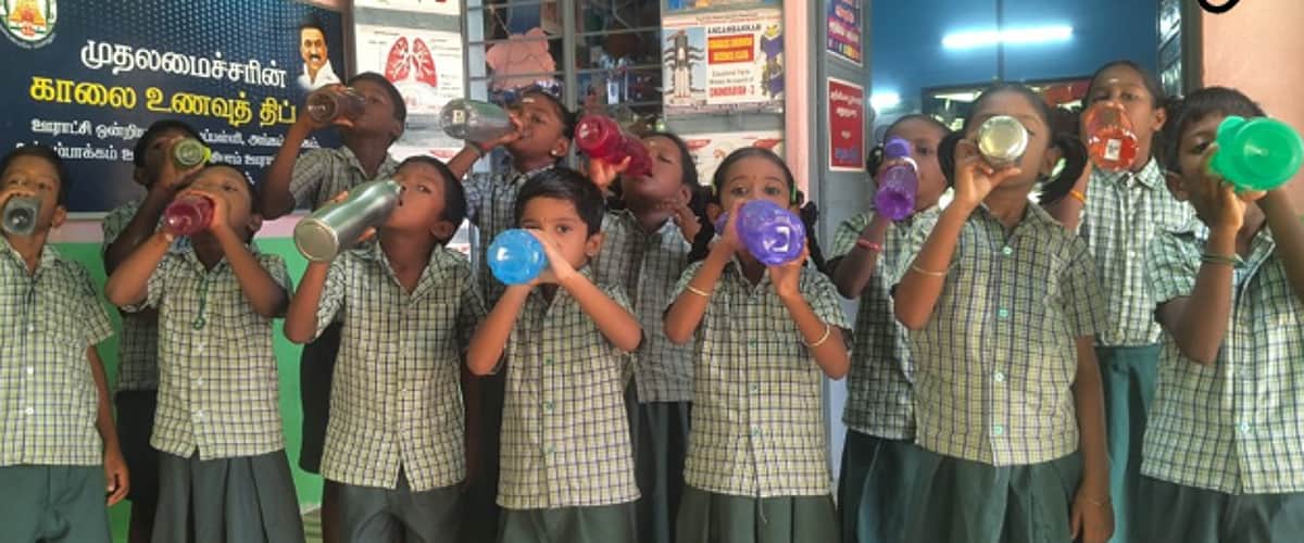 பள்ளிகளில் 'வாட்டர் பெல்' திட்டம் நடைமுறைக்கு வந்தது!