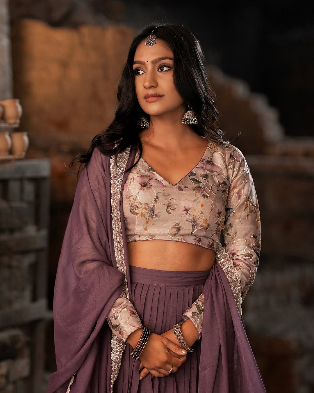 சார்மிங்... தேஜா வெங்கடேஷ்!