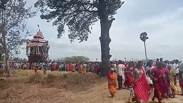 செப்பறை அழகிய கூத்தர் கோயில் தேரோட்டம்: திரளான பக்தர்கள் பங்கேற்பு!