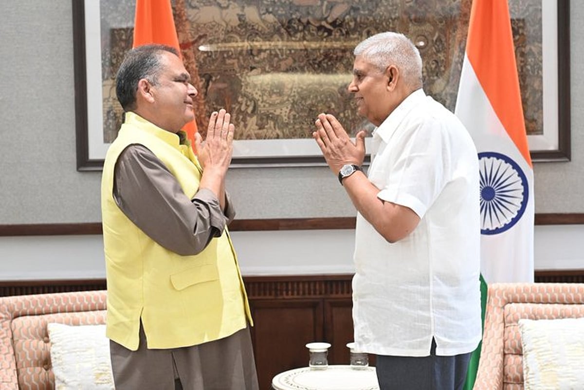 ஆம் ஆத்மி மாநிலங்களவை எம்.பி. ராஜிநாமா: கேஜரிவால் போட்டியிட வாய்ப்பு?