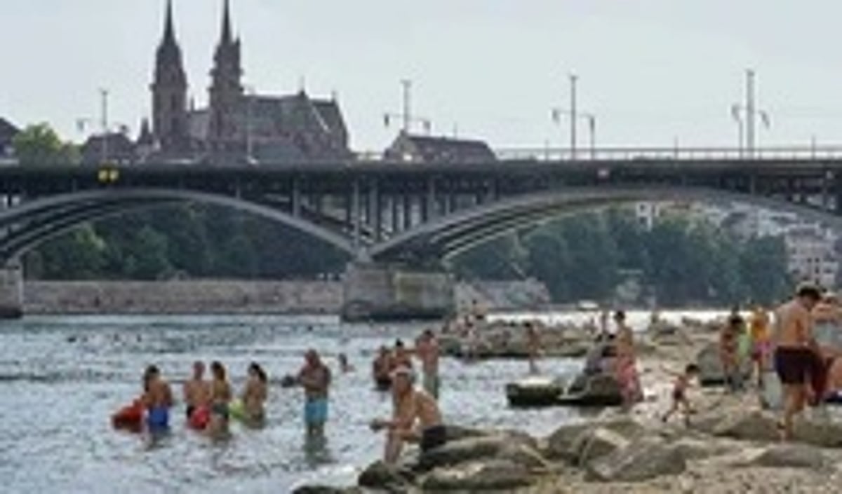 ஸ்பெயின் - 100 ஆண்டுகள் காணாத வெப்பம்