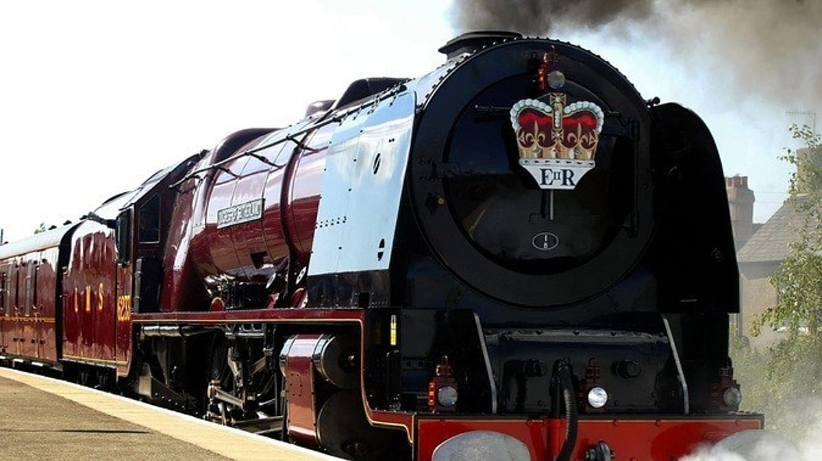 பிரிட்டன் - ‘ராஜ’ ரயில் சேவை நிறுத்தம்