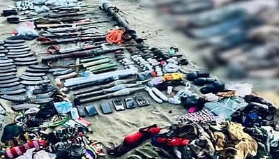 பாகிஸ்தான்:  
30 பயங்கரவாதிகள் சுட்டுக் கொலை