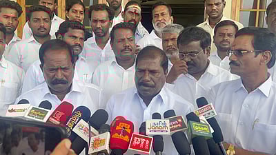 பாமகவில் அனைவரும் மன வேதனையில் இருக்கிறோம்! - ஜி.கே. மணி