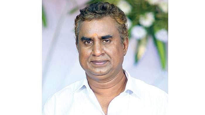 Velumani