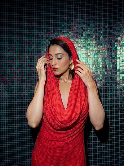 பாரசீக ராணி... ரெஜினா!