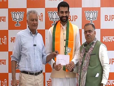 பாஜகவில் இணைந்த முன்னாள் குடியரசு துணைத் தலைவர் பேரன்! 