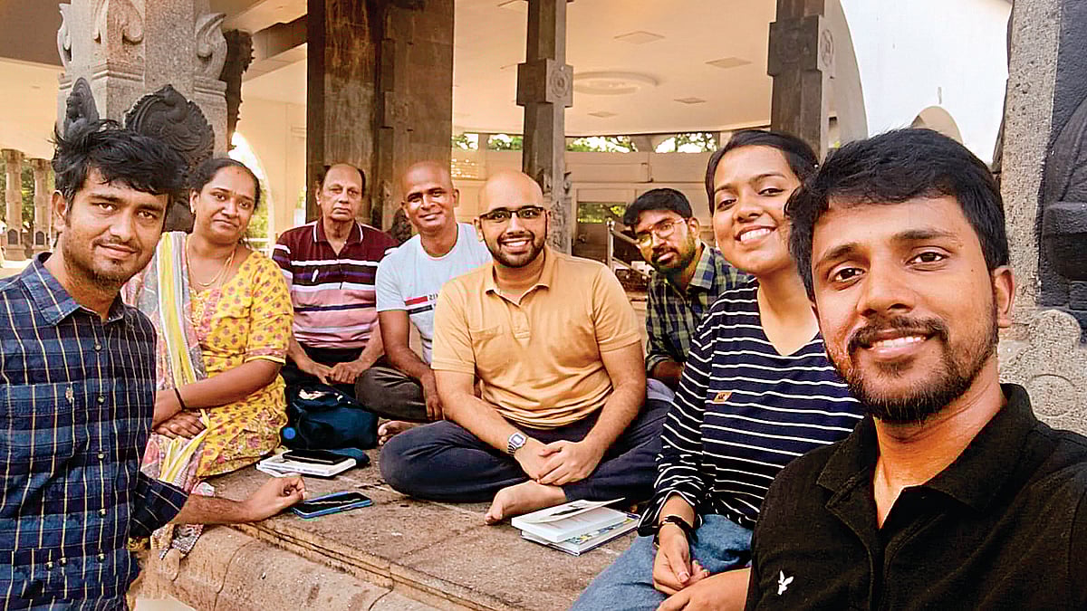 ஞாயிறுதோறும் வாசிப்பு...