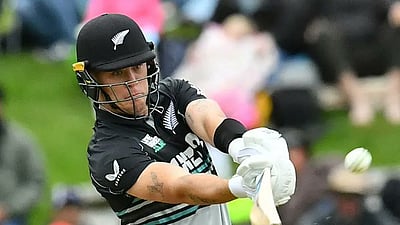 முத்தரப்பு தொடரிலிருந்து விலகும் நியூசிலாந்து தொடக்க ஆட்டக்காரர்!