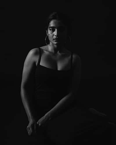 ஒளியும் நிழலும்... சைத்ரா!