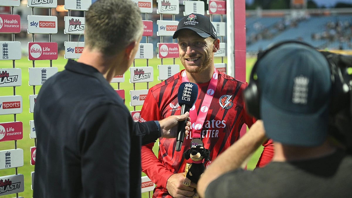Jos Buttler won the Man of the Match award.