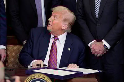 இந்தியா - பாக். மோதலில் போர் விமானங்கள் சுட்டு வீழ்த்தப்பட்டன: மீண்டும் டிரம்ப்!