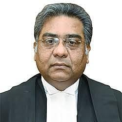 Justice Manindra Mohan Shrivastava sworn in as 54th Chief Justice of ...