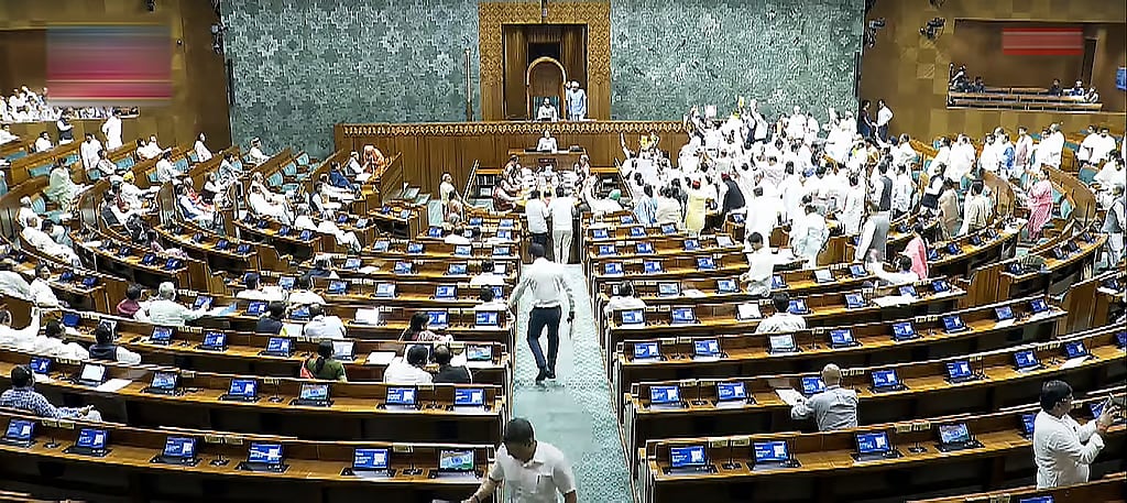 எத்தனை, எத்தனை வகையான தலைவர்கள்! 