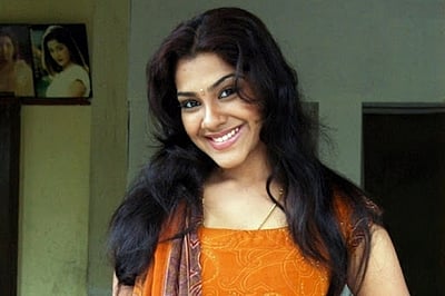 சின்ன திரைக்கு வருகிறார் காதல் சந்தியா! எந்தத் தொடர் தெரியுமா?