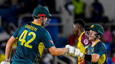 மே.இ.தீவுகள் டி20 தொடர்: இங்லிஸ், கிரீன் சிக்ஸர் மழை.! ஆஸி.க்கு 2-வது வெற்றி!