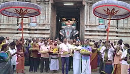 ஸ்ரீரங்கம் கோயிலில் மாசித் தெப்பத் திருவிழா! திரளான பக்தா்கள் தரிசனம்!