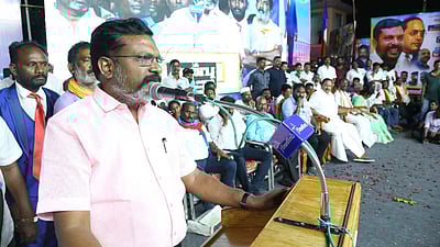 முதல்வர் பதவிக்கு எனக்கு தகுதி இல்லையா? திருமாவளவன் ஆவேசம்!