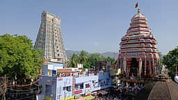 ஸ்ரீவில்லிபுத்தூா் ஆண்டாள் கோயில் திருக்கல்யாண
திருவிழா நாளை கொடியேற்றத்துடன் தொடக்கம்!
