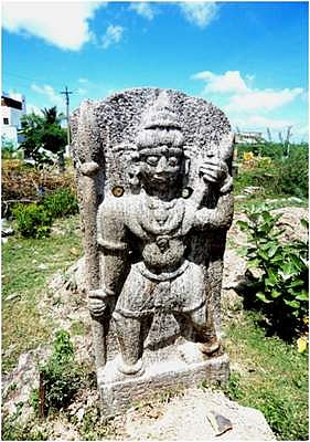 தருமபுரி, குமாரசாமிப்பேட்டை மாந்திரீகர் மாரிமுத்து நடுகல்: அறிந்த நடுகல் வரலாற்றைப் புரட்டிப்போடும் நடுகல்!